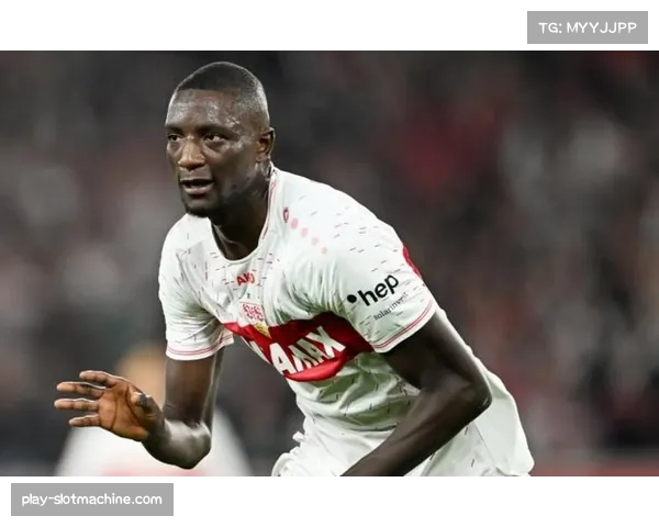 吉拉西传射建功技术特点 多特蒙德锋线核心战术价值