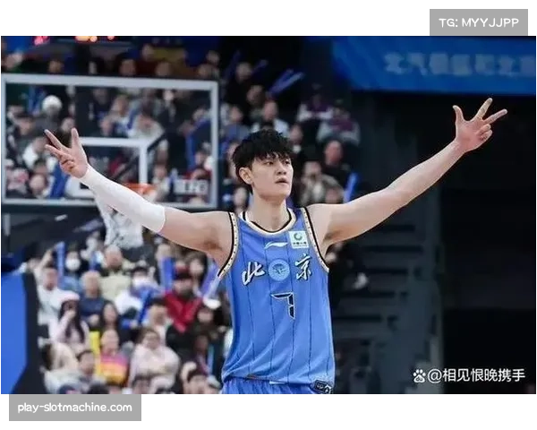 北控防守端面对高压强度迅速崩盘 第三节单节仅12分失误达7次 北控防守端面对高压强度迅速崩盘 第三节单节仅12分失误达7次